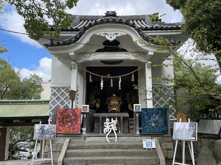 高津宮の神輿庫